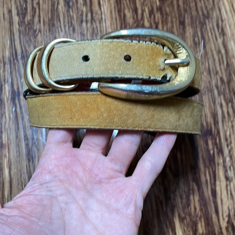Vintage yellow tan suede leather gold hardware belt
